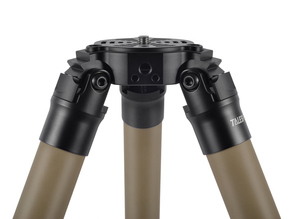 Venture Series 3 Carbon Fiber Tripod kit